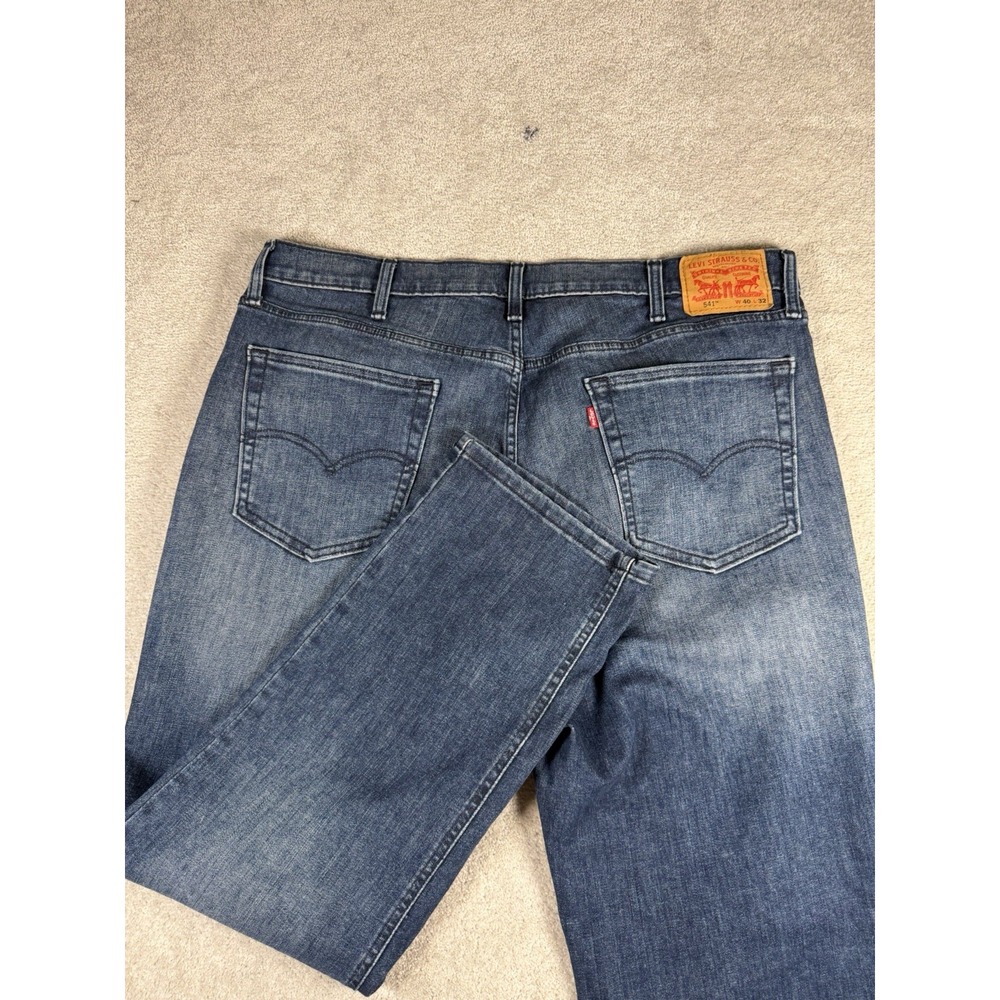 Levi's Red Tab Men 541 Athletic Taper Fit Zip Fly Stretch Jeans 40x32 Blue Denim